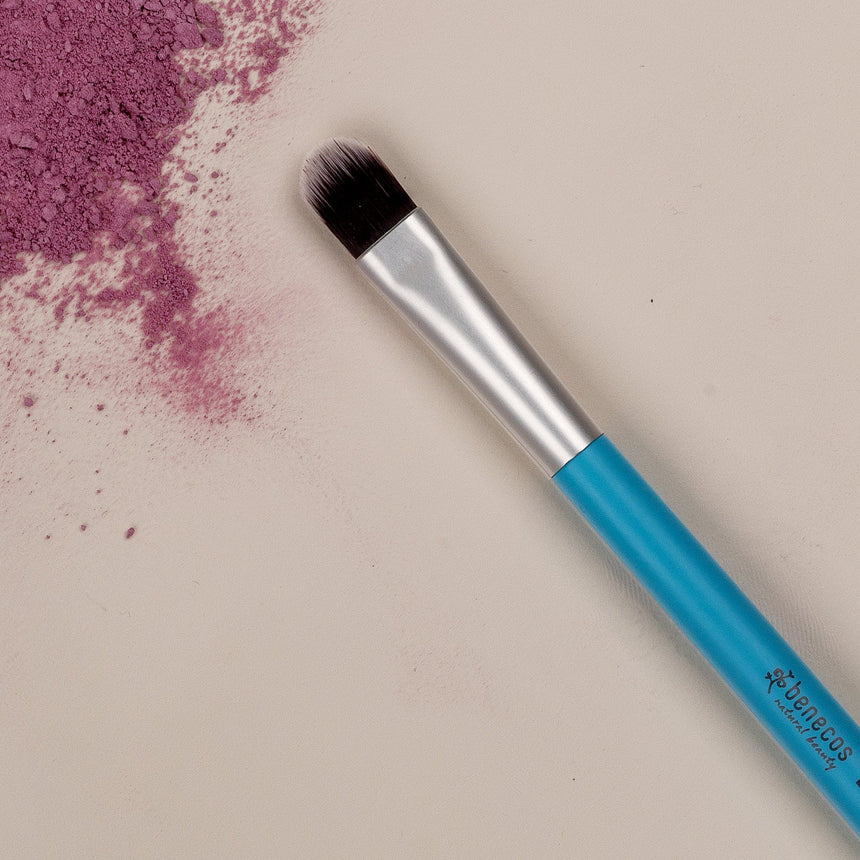 Eyeshadow Brush - mypure.co.uk